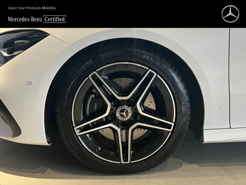Mercedes-Benz CLA 220 4MATIC, снимка 5 - Автомобили и джипове - 52036590