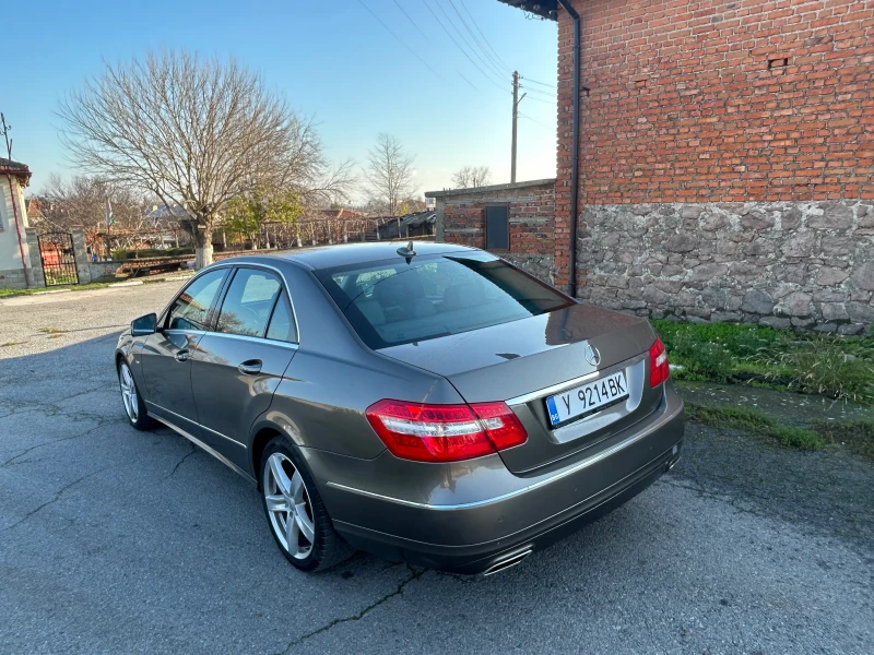 Mercedes-Benz E 200 E200 Бензин, снимка 7 - Автомобили и джипове - 52773209