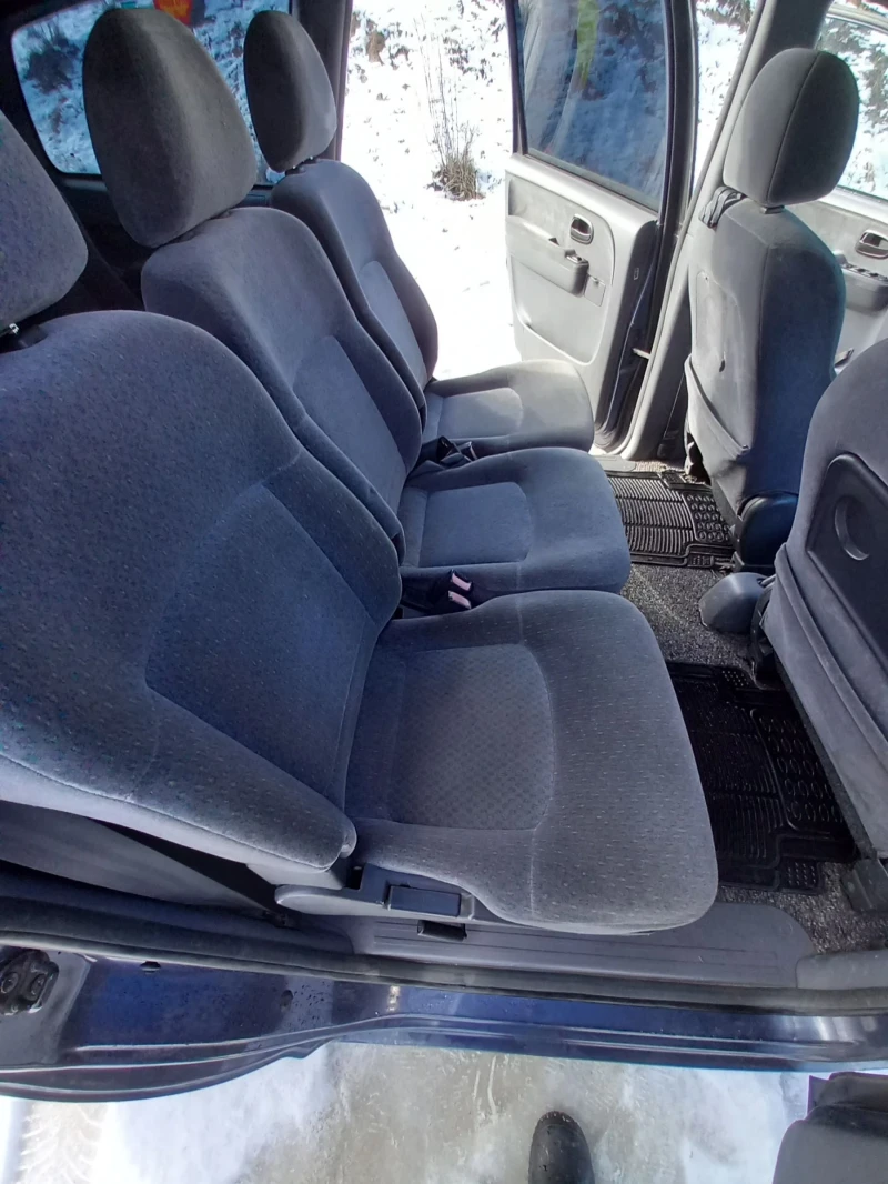 Hyundai Trajet, снимка 6 - Автомобили и джипове - 52894194