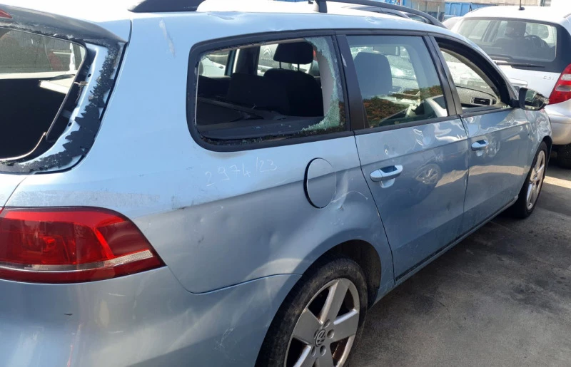 VW Passat 1.6 TDI CAY - 11 лв. - 60089583 | Car24.bg