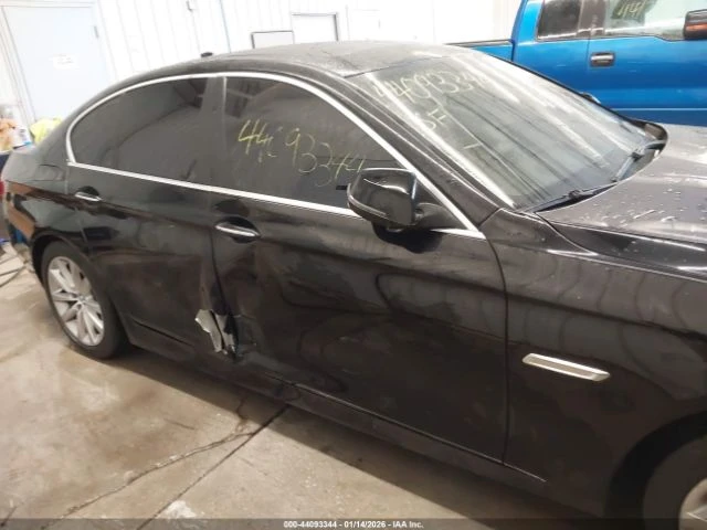 BMW 535 XDRIVE* MEMORY* ЩОРИ* SAT КУТИЯ, снимка 12 - Автомобили и джипове - 53801687