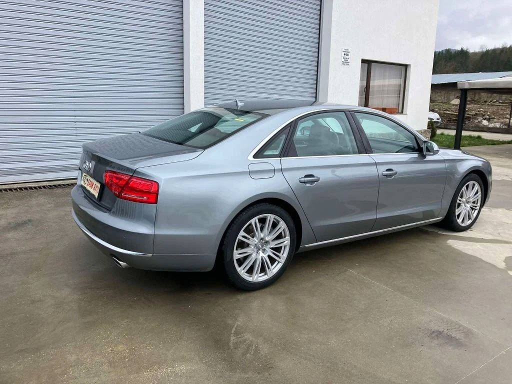 Audi A8 4.2FSI ТОП КАТО НОВА 80268км - изображение 5