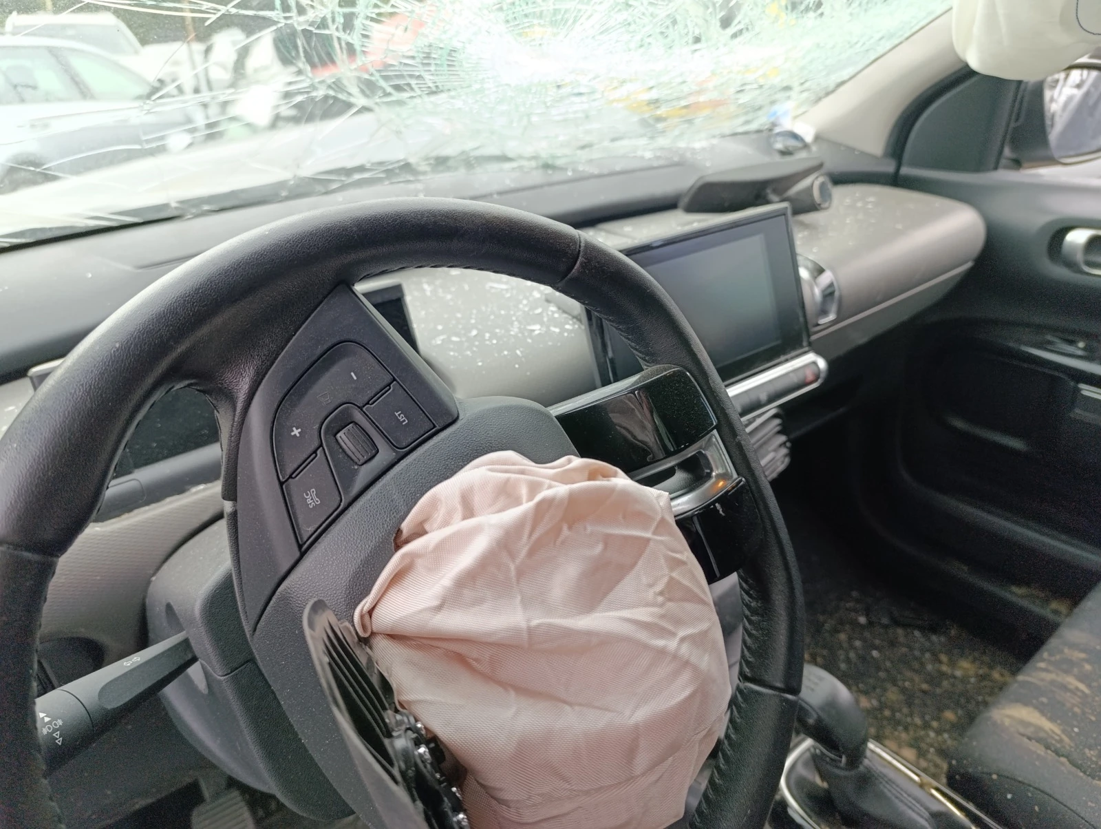 Citroen C4 Cactus 1.6HDi тип BHO2 | Mobile.bg — изображение 11