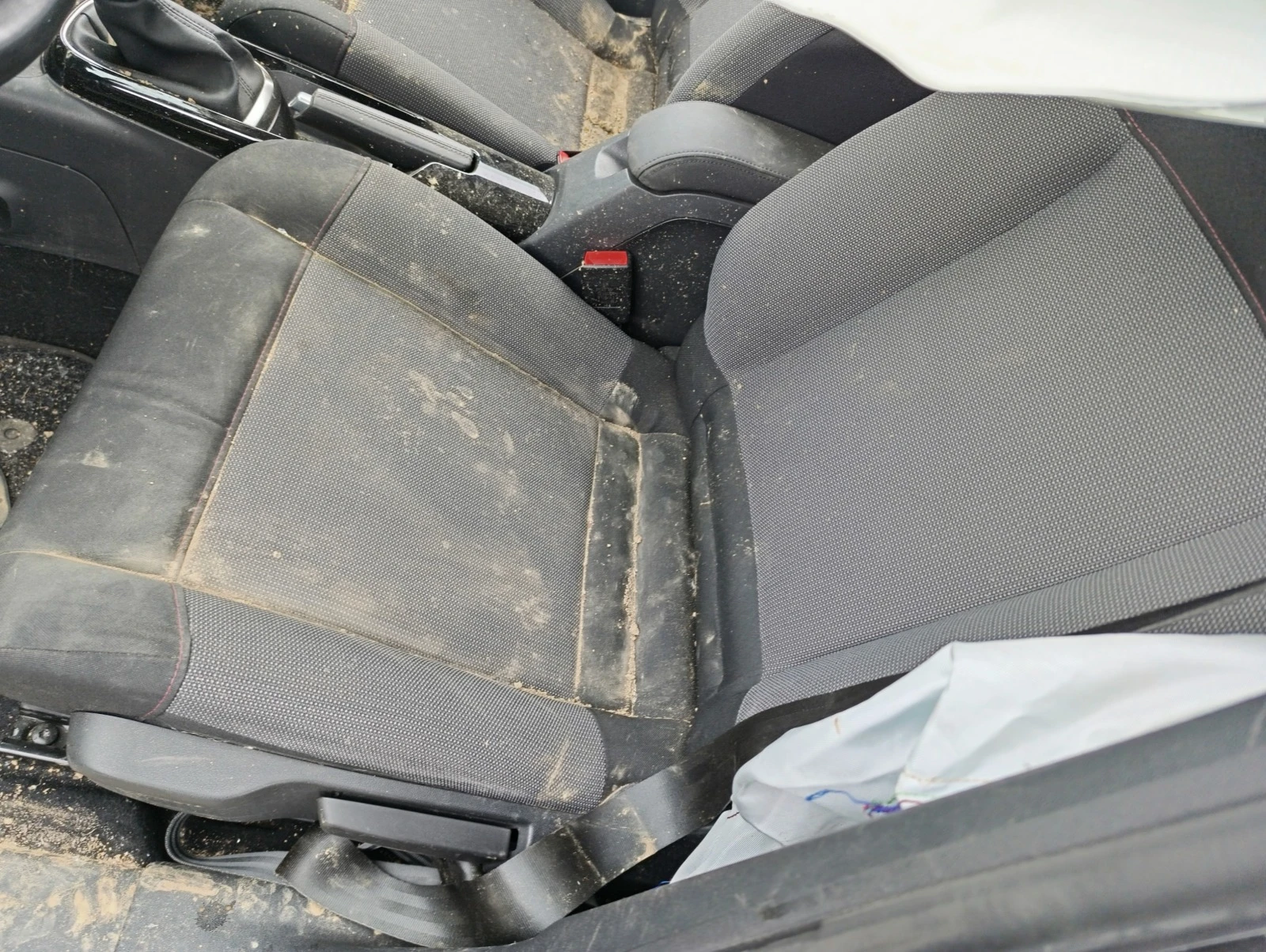 Citroen C4 Cactus 1.6HDi тип BHO2 | Mobile.bg — изображение 12