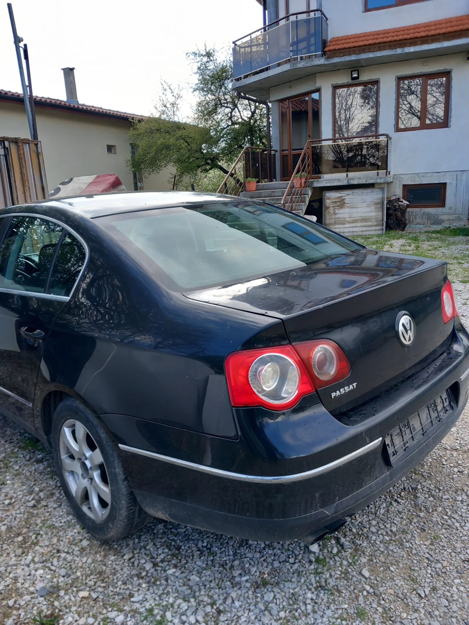 VW Passat 2.0 - изображение 7