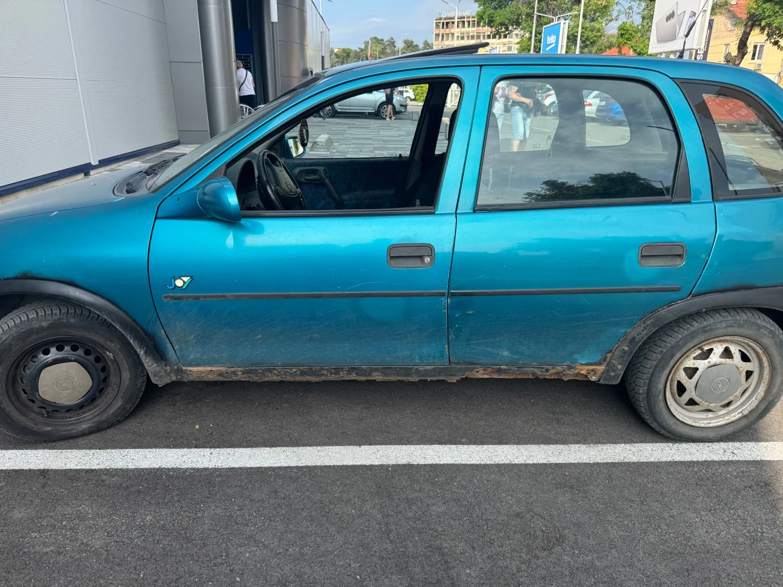 Opel Corsa 1.4i - изображение 2