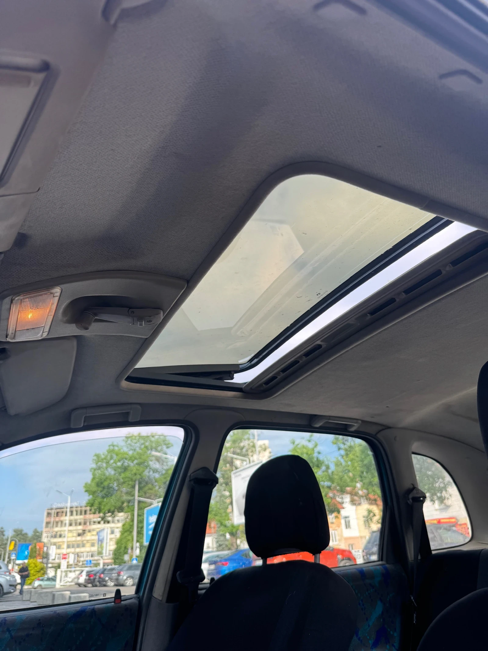 Opel Corsa 1.4i - изображение 7