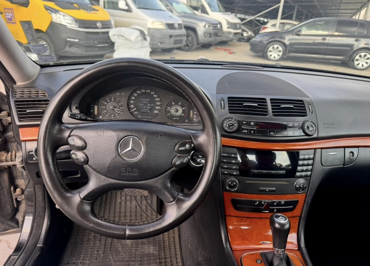 Mercedes-Benz E 280 ///EVO - изображение 7