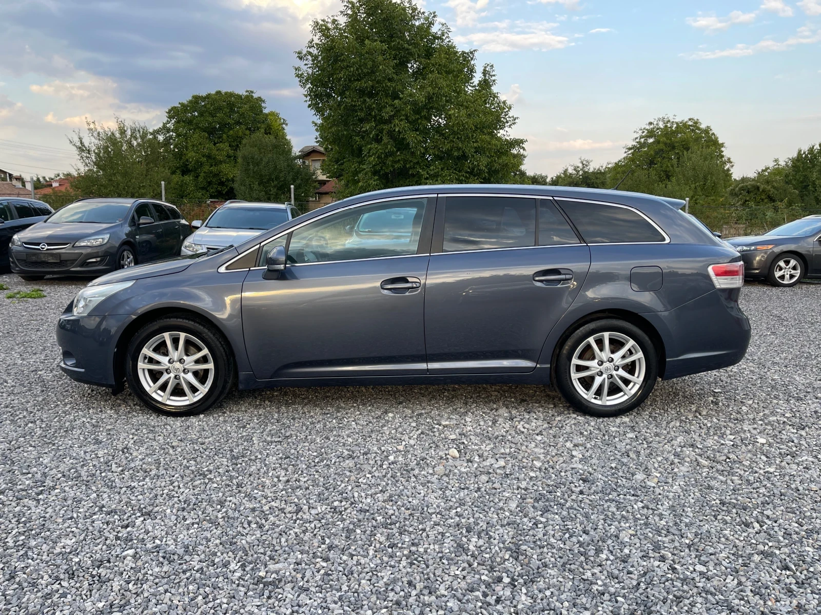 Toyota Avensis 2.0i Бензин, 152 Hp, 2011г. Навигация, Темпомат - изображение 5