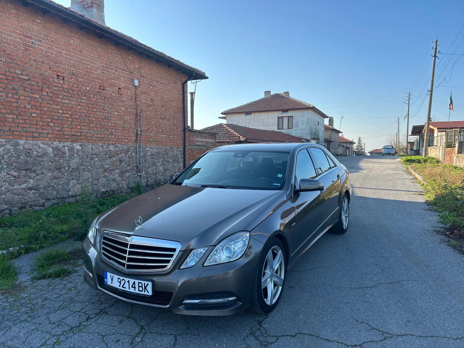Mercedes-Benz E 200 E200 Бензин - изображение 4