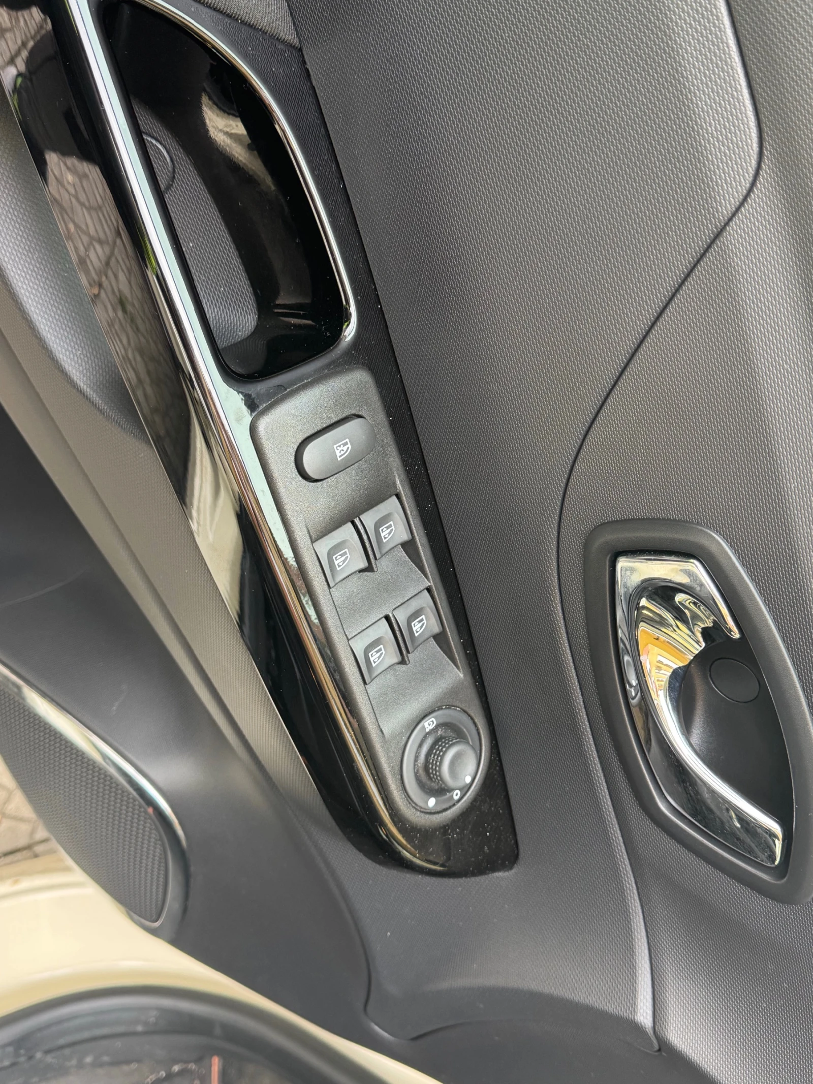 Renault Captur | Mobile.bg � ����������� 12