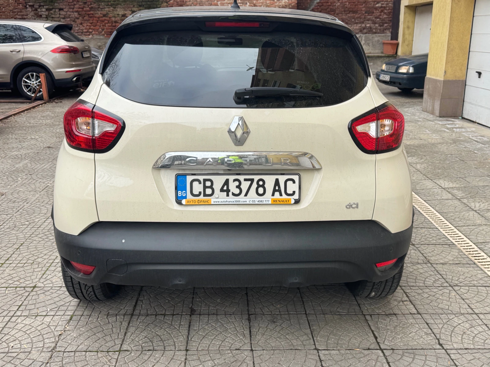 Renault Captur  - изображение 6
