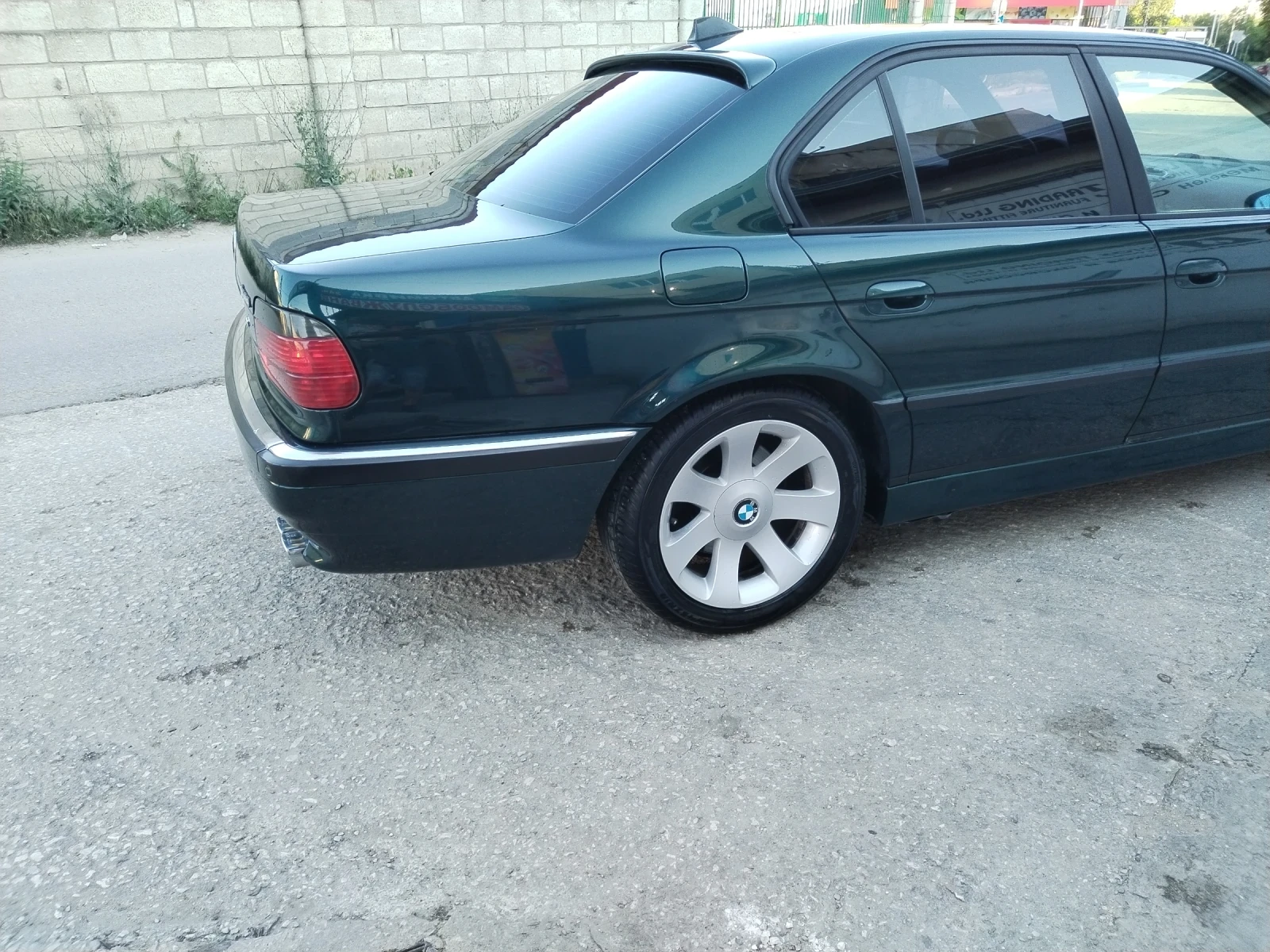 BMW 728  - изображение 2