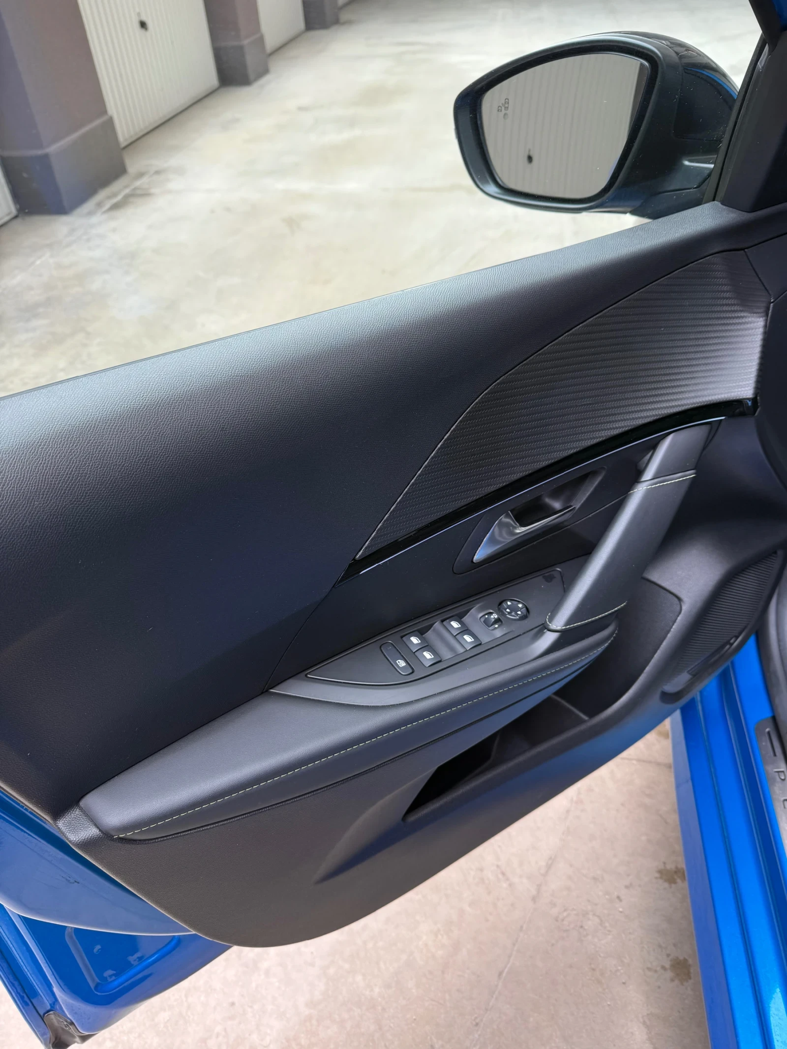 Peugeot 208 E GT | Mobile.bg � ����������� 12