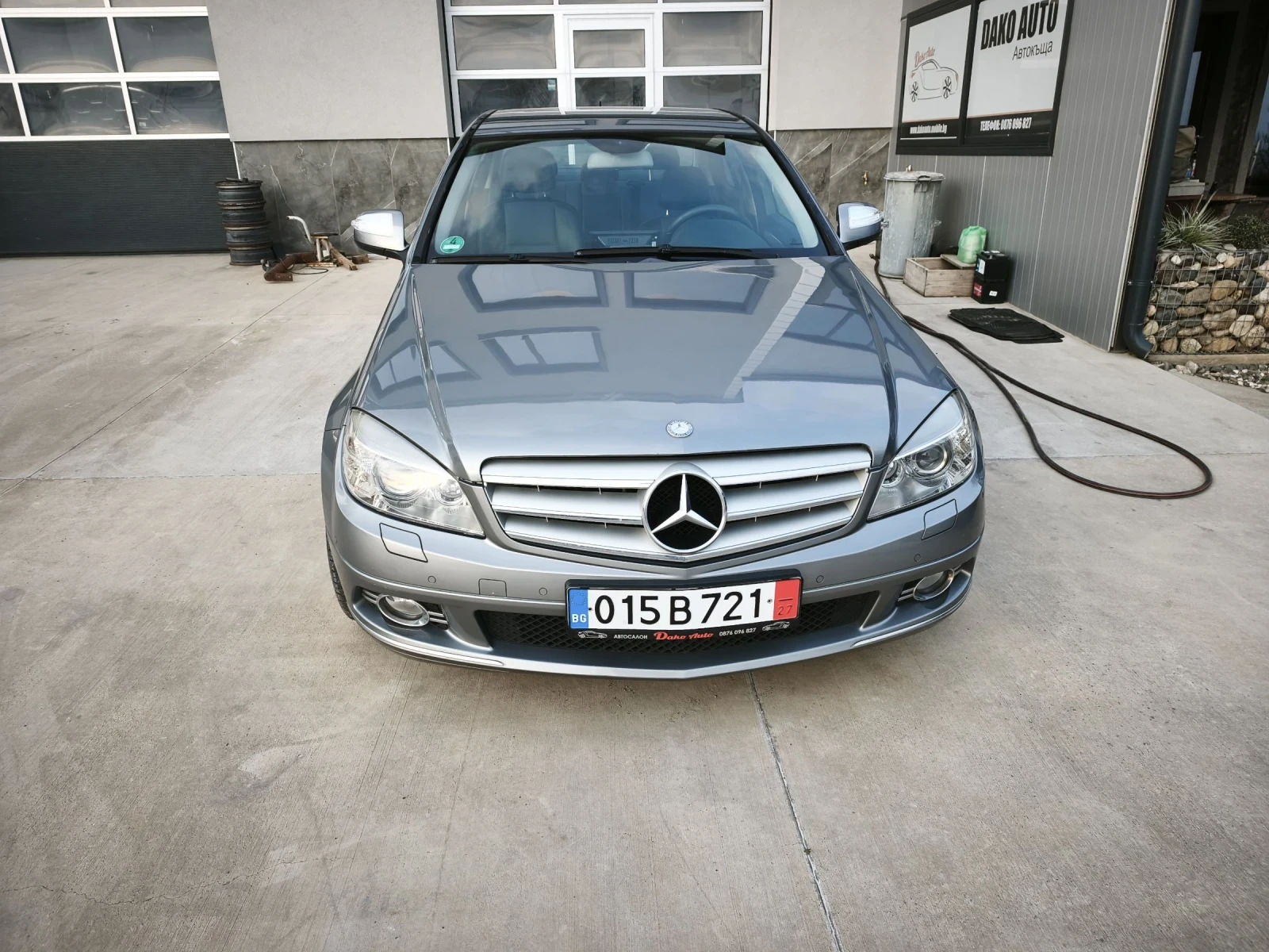 Mercedes-Benz C 200 Avndgard 6скорости, снимка 17 - Автомобили и джипове - 53951404