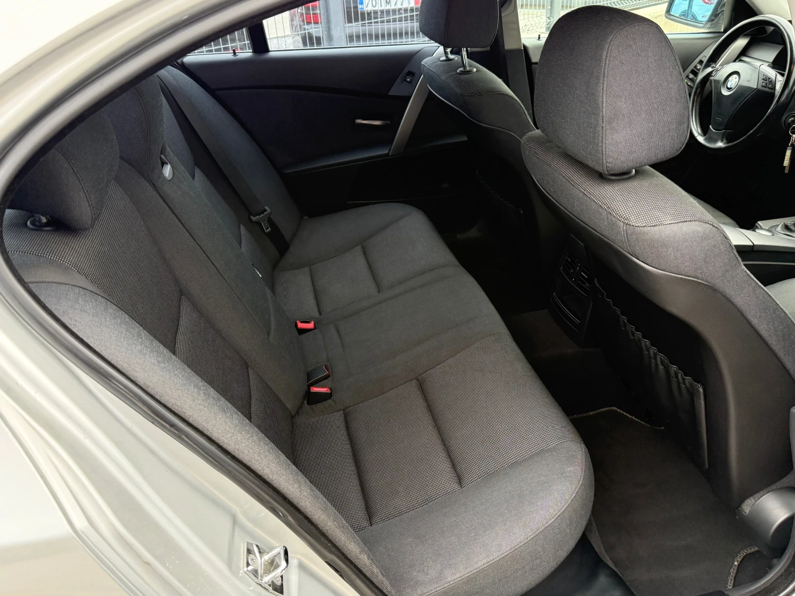 BMW 520 i* ���������* 2006�* ��� ���������* 201.000��*  | Mobile.bg � ����������� 11