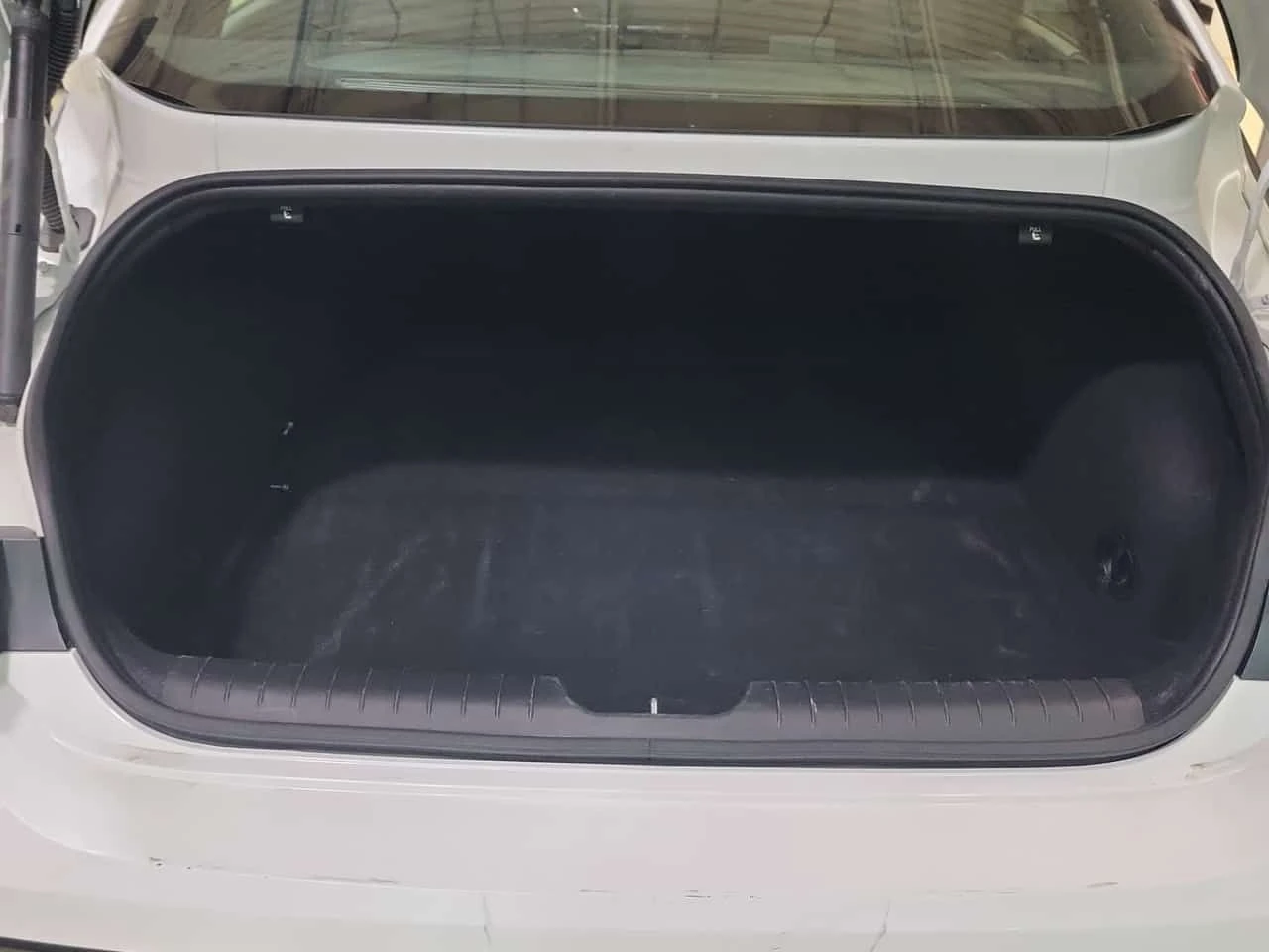 Hyundai Ioniq 6 ULTIMATE PKG| PANO| OБДУХВАНЕ| HUD| MEMORY| 2 KЛЮЧ, снимка 13 - Автомобили и джипове - 54411784