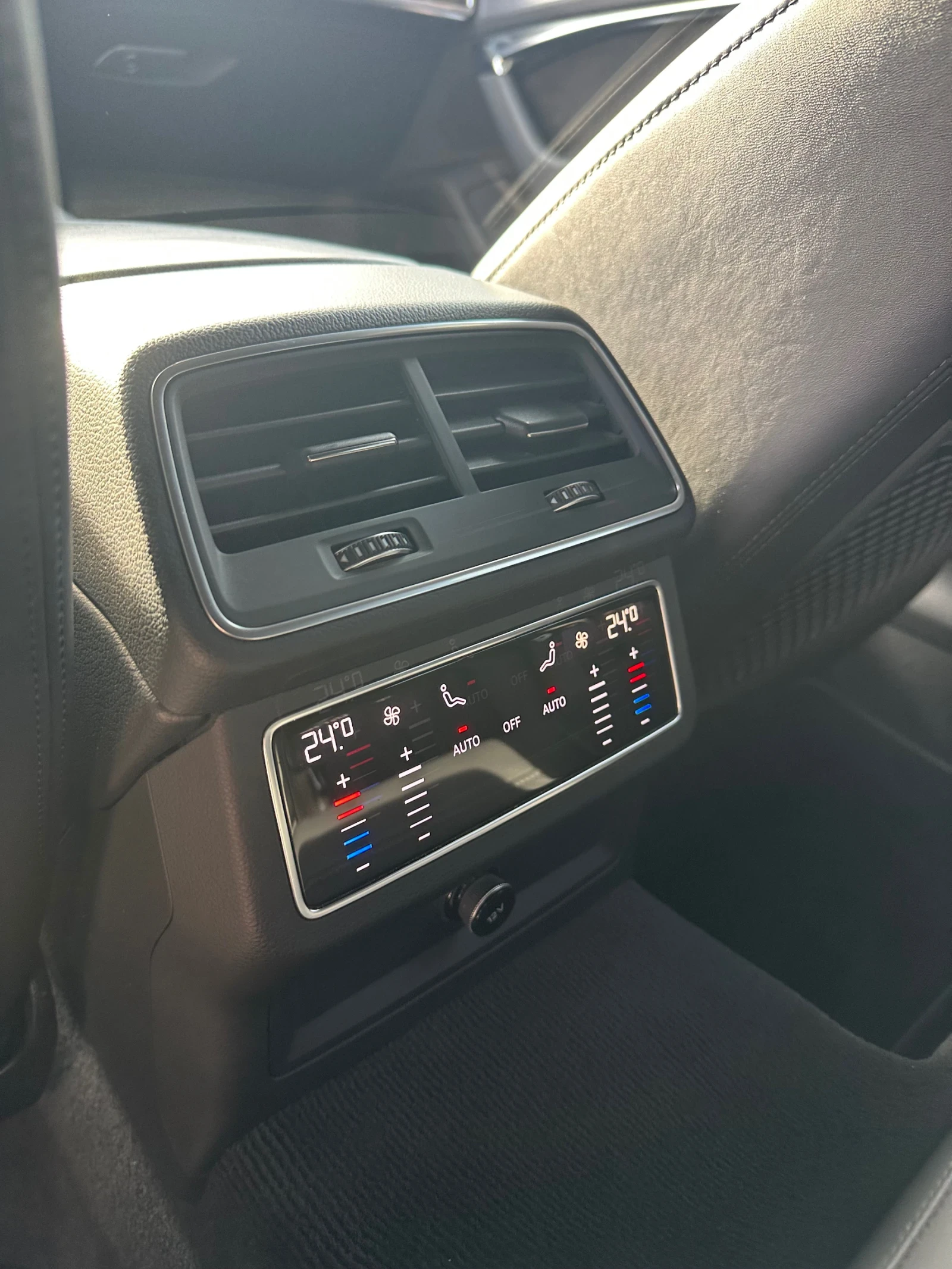 Audi A6 50TDI Quattro* Matrix* 360cam* 3xS-Line* B&O, снимка 14 - Автомобили и джипове - 54713946