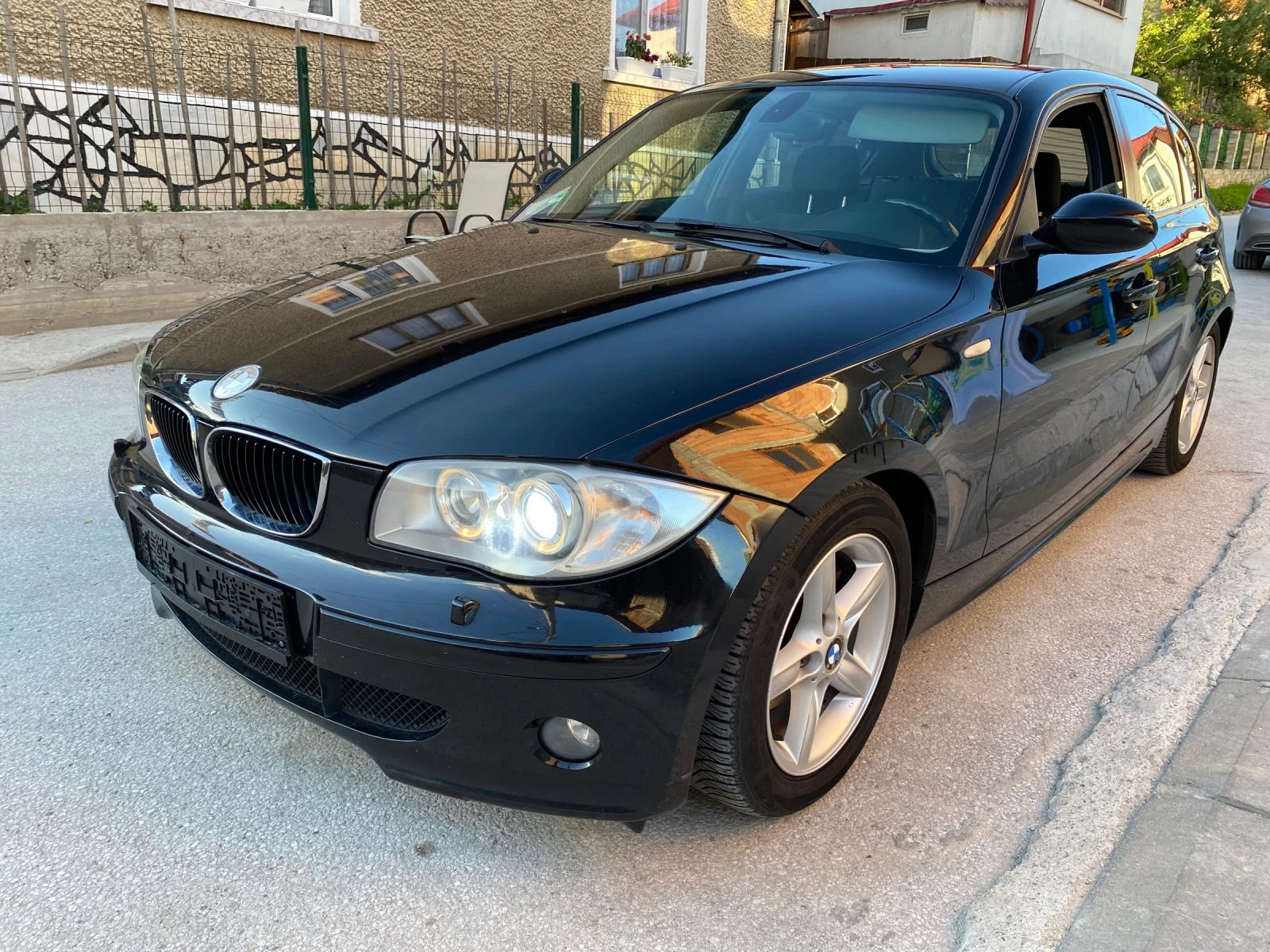 BMW 120 2.0д 163кс автомат, снимка 3 - Автомобили и джипове - 54917779