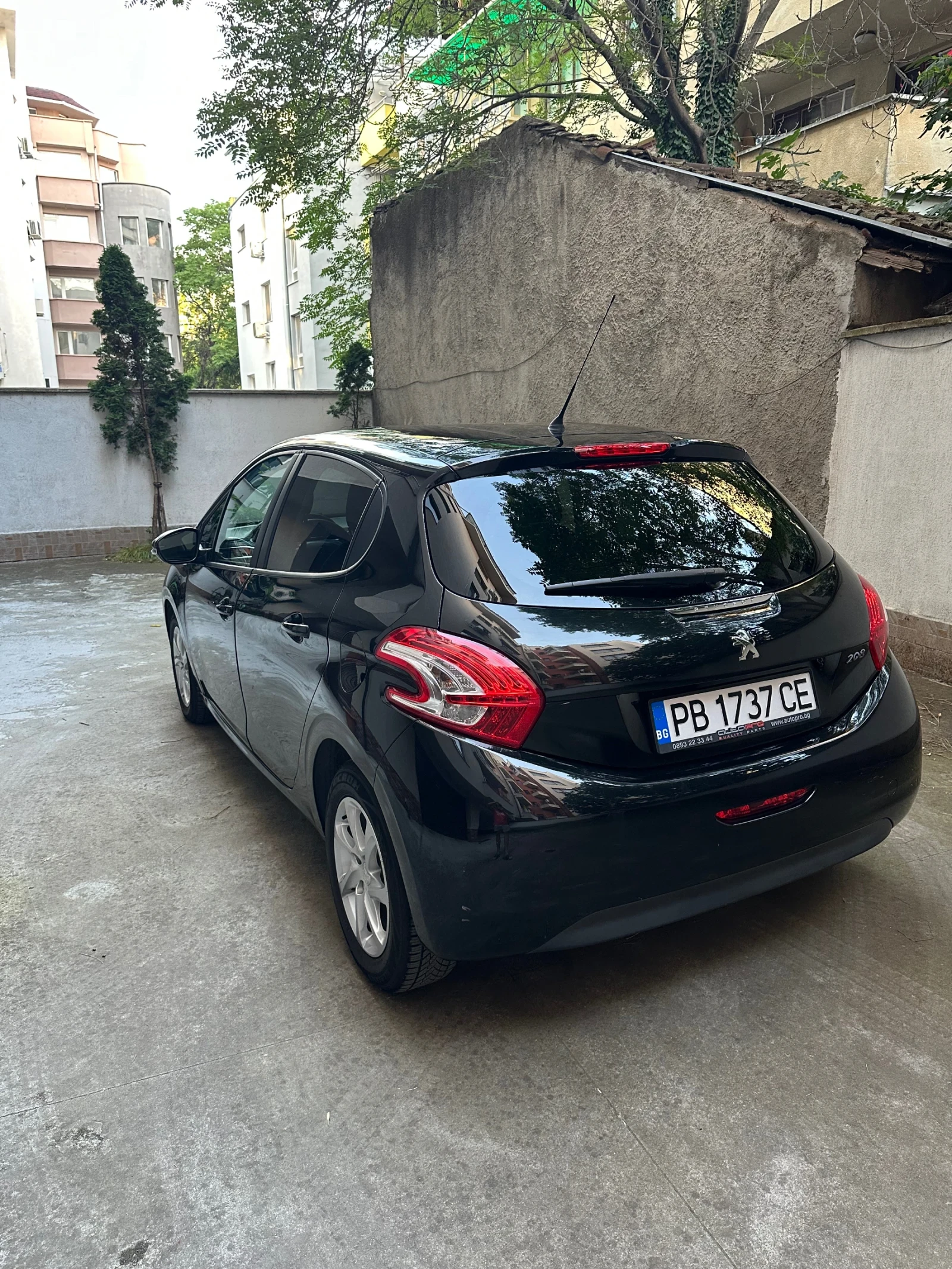 Peugeot 208 1.2 ������ 82 �.� Style | Mobile.bg � ����������� 3