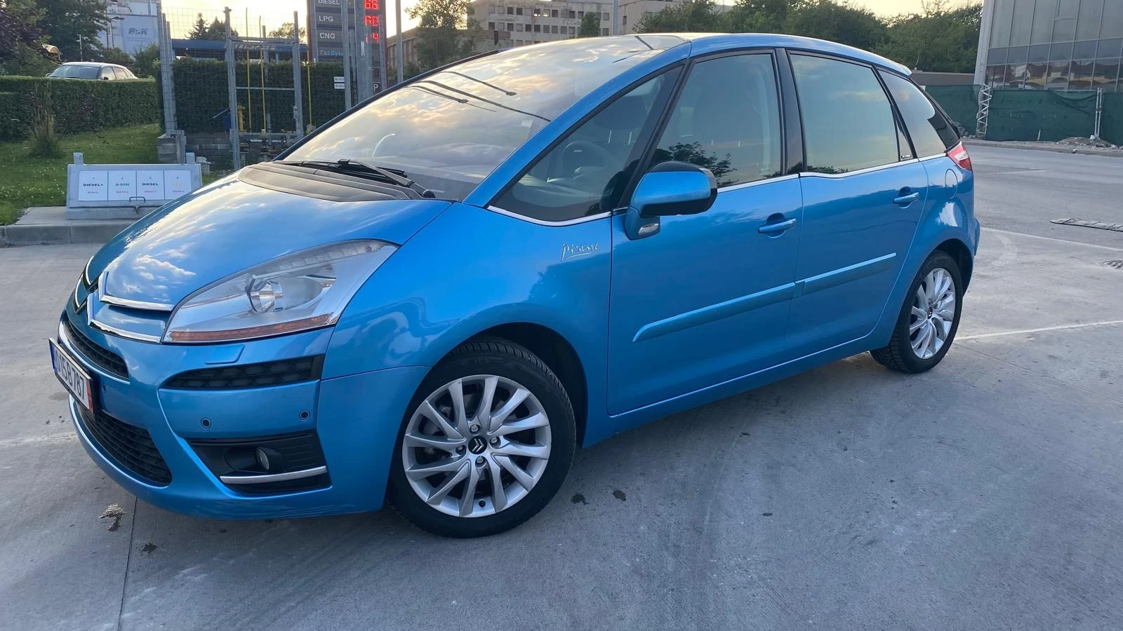 Citroen C4 Picasso 2 0hdi/ 150кс/Exclusive , снимка 3 - Автомобили и джипове - 55339187