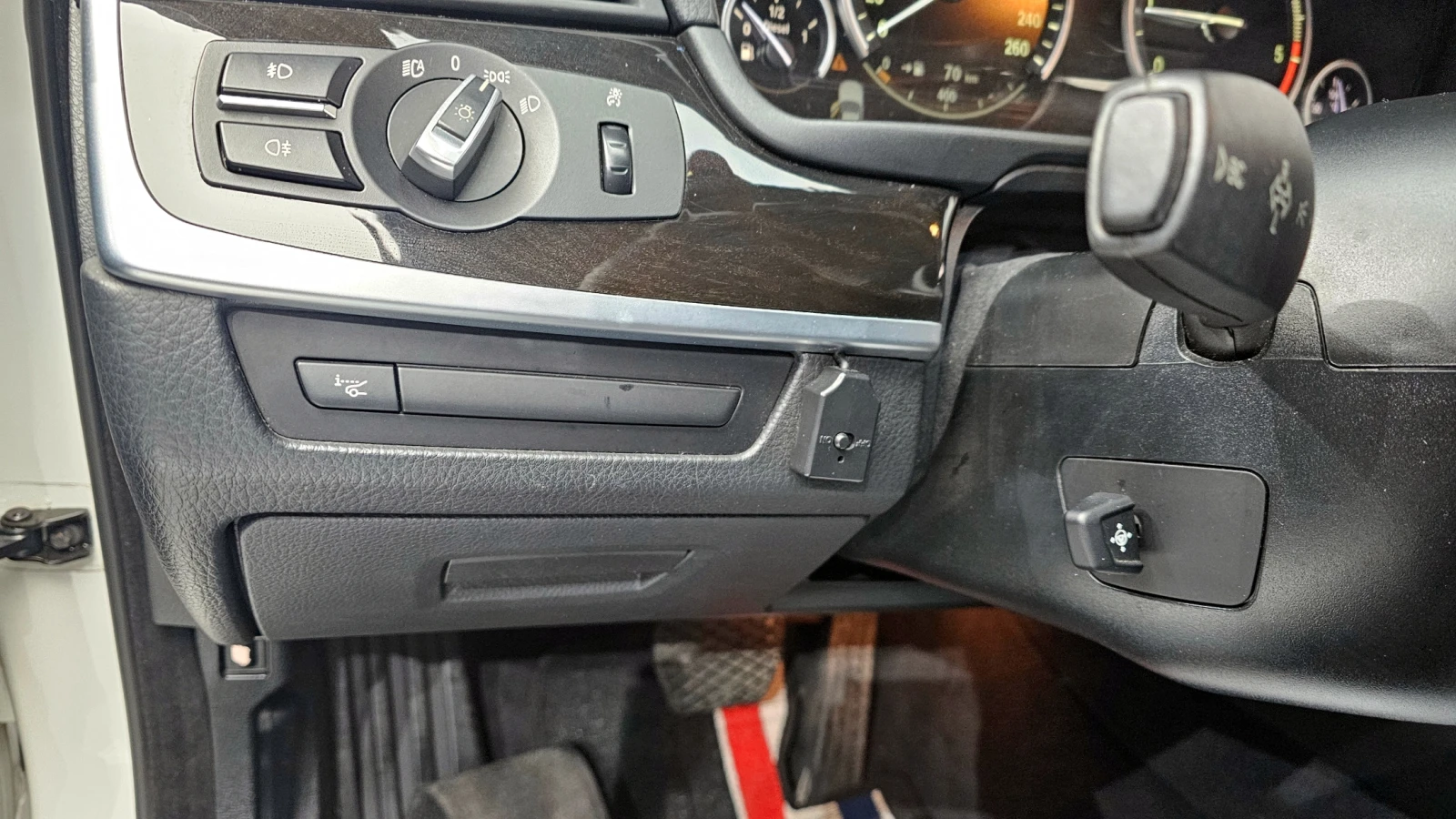 BMW 520 D, снимка 8 - Автомобили и джипове - 55404702