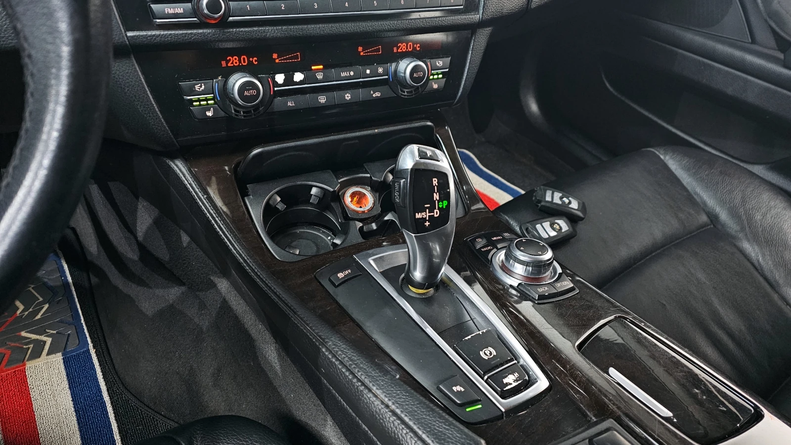BMW 520 D, снимка 13 - Автомобили и джипове - 55404702