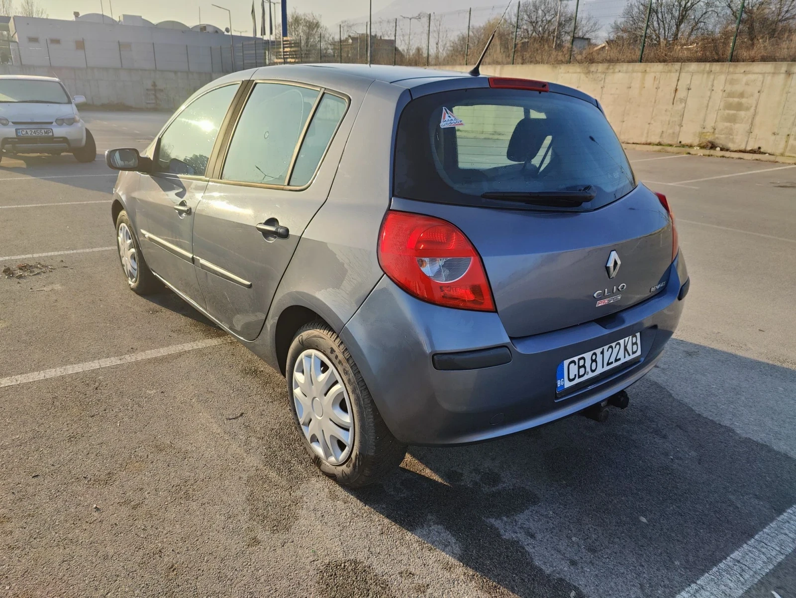 Renault Clio, снимка 4 - Автомобили и джипове - 55774458
