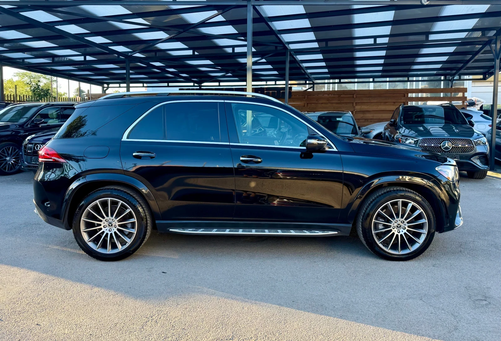 Mercedes-Benz GLE 450 AMG-pack 6+ 1 места Въздушно окачване , снимка 4 - Автомобили и джипове - 55993606