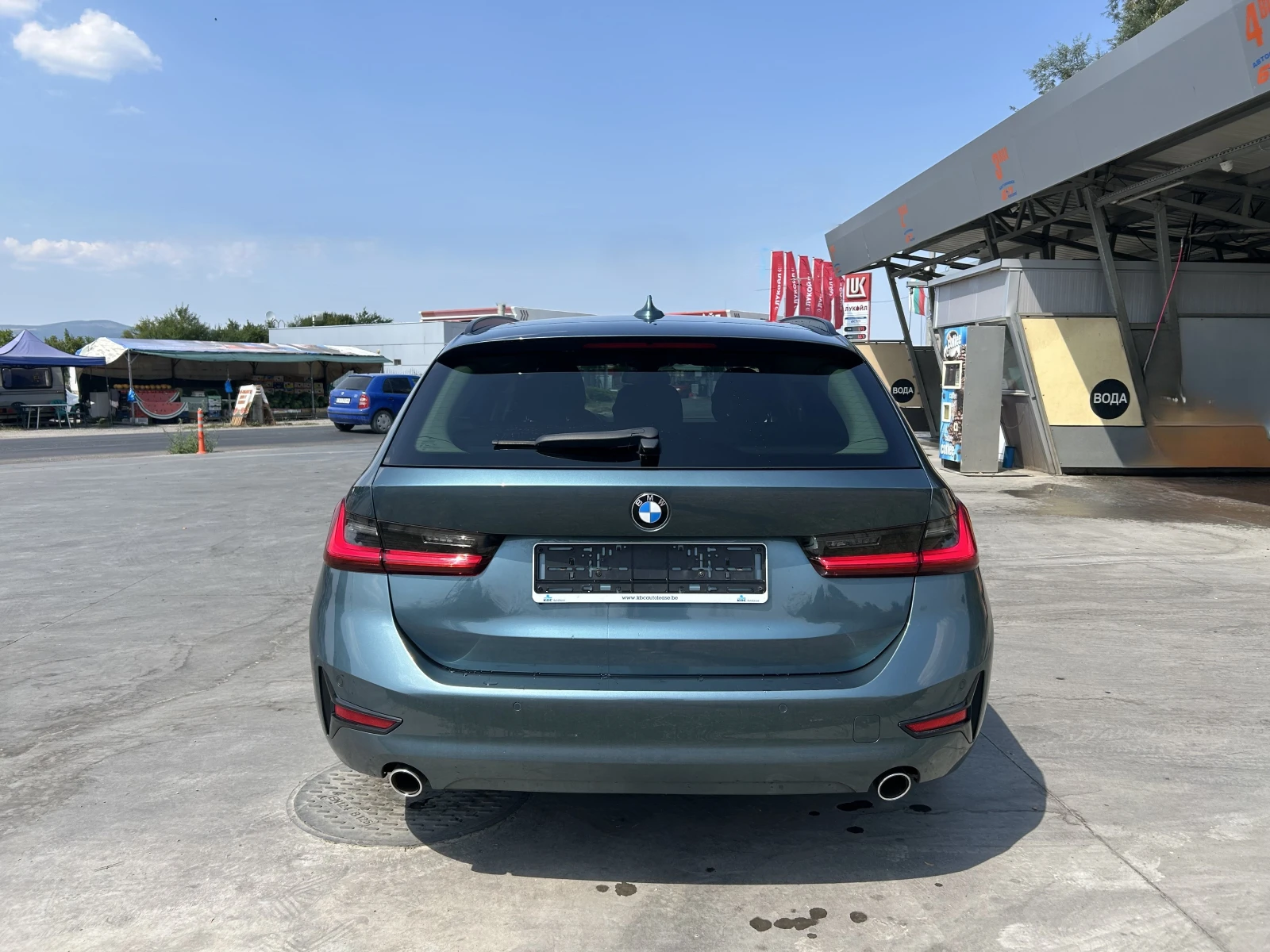 BMW 318 G21 Touring MILD HYBRID/Diesel/Auto/LED/Distr/2021, снимка 4 - Автомобили и джипове - 56054814