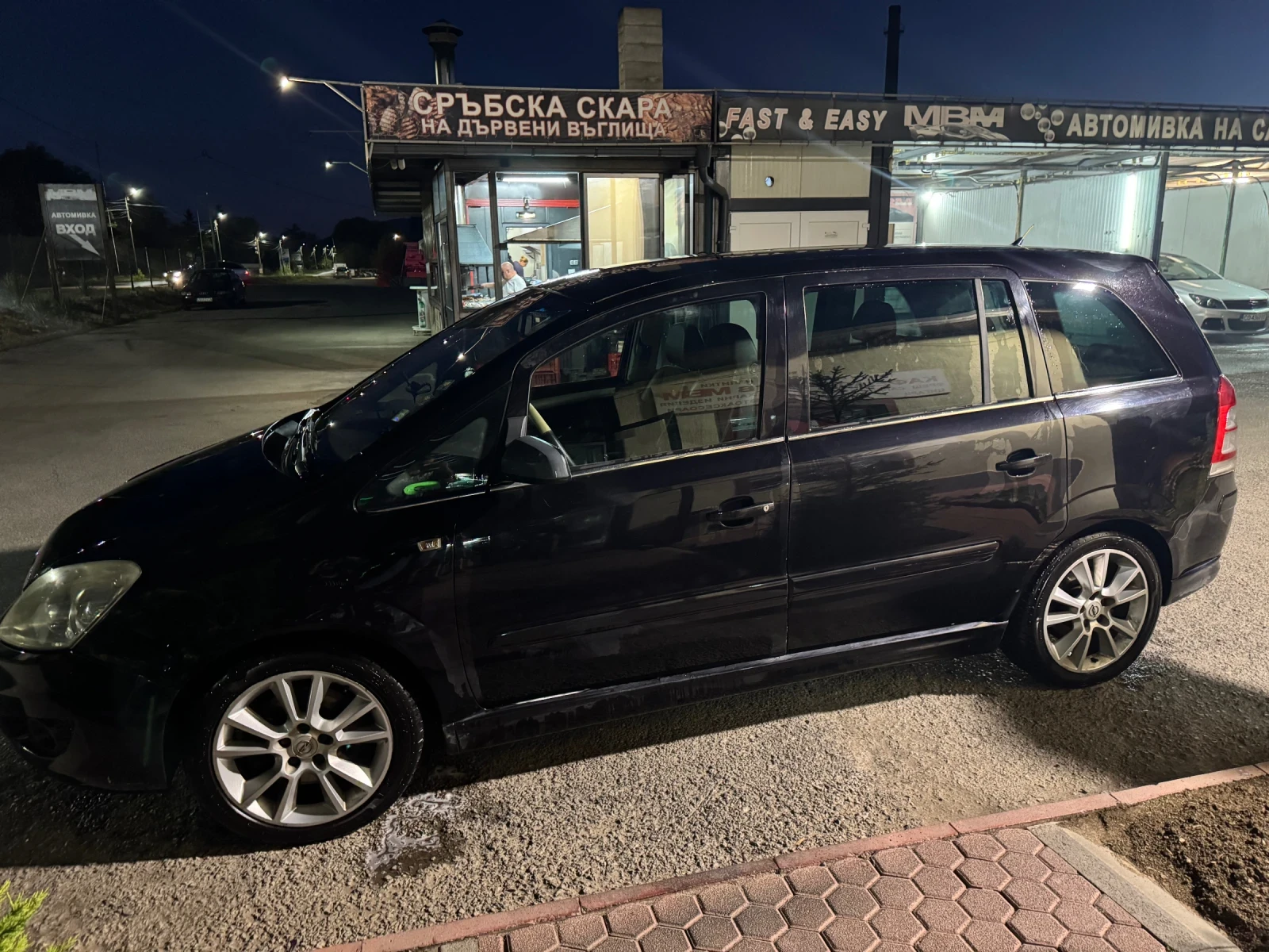 Opel Zafira, снимка 2 - Автомобили и джипове - 56060717