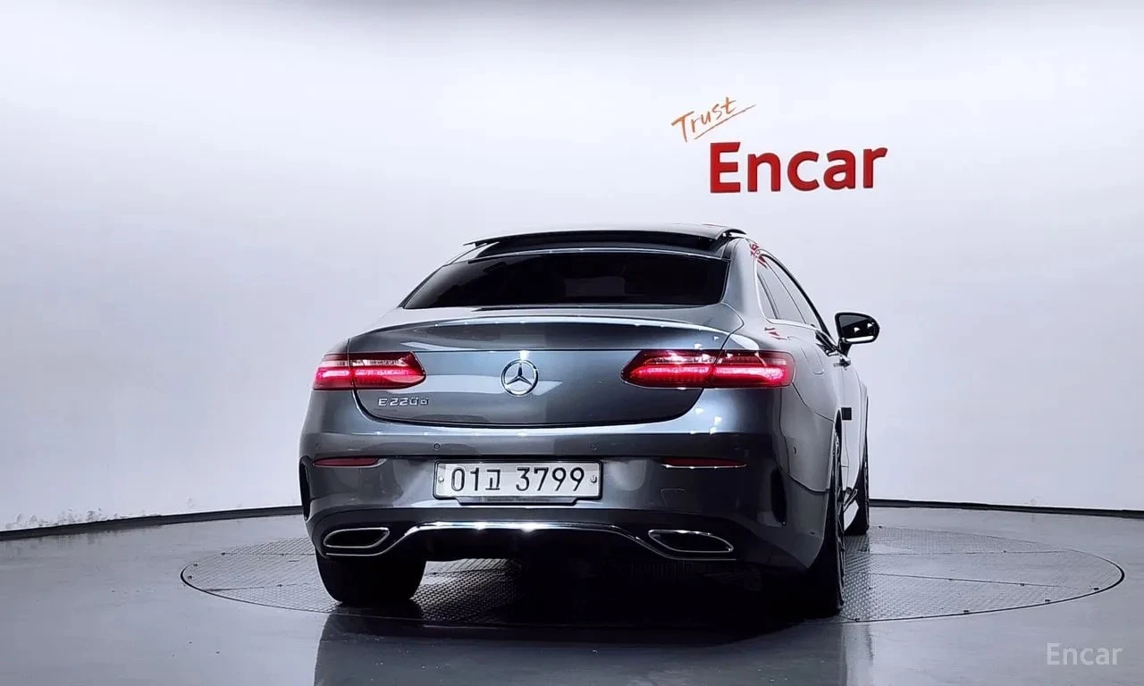 Mercedes-Benz E 220 * E220d Coupe * , снимка 4 - Автомобили и джипове - 56645892
