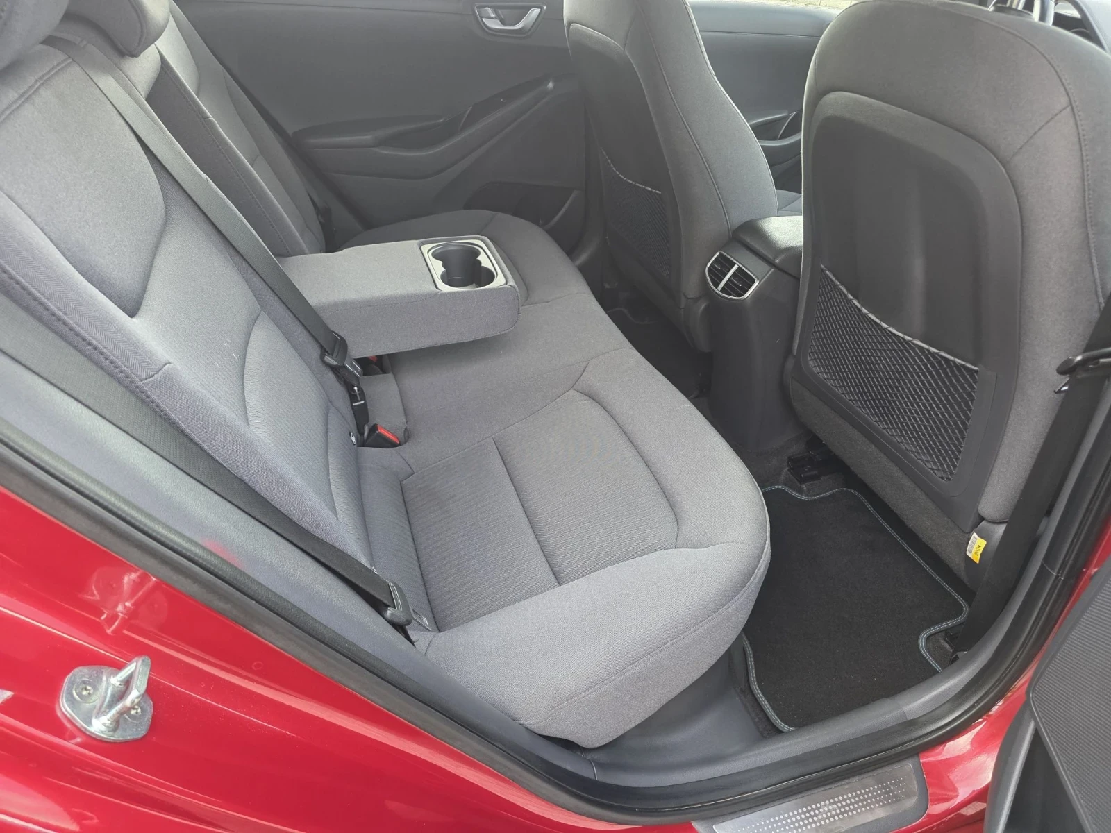 Hyundai Ioniq 1.6i HYBRID/ FACELIFT/ 141hlp/ 52000km | Mobile.bg � ����������� 10