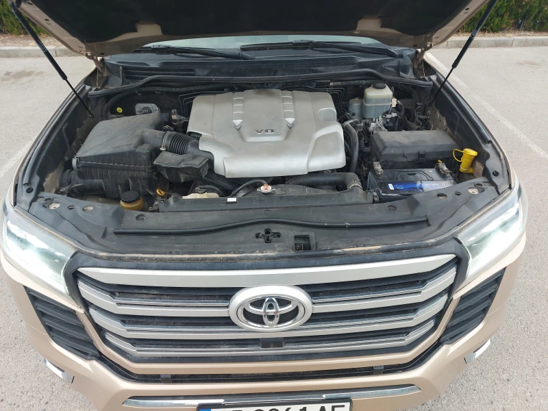 Toyota Land cruiser 4.7 i V8, FACELIFT 2023 г.! ЛИЗИНГ, снимка 17 - Автомобили и джипове - 44781857