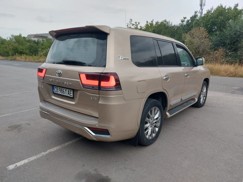 Toyota Land cruiser 4.7 i V8, FACELIFT 2023 г.! ЛИЗИНГ, снимка 6 - Автомобили и джипове - 44781857