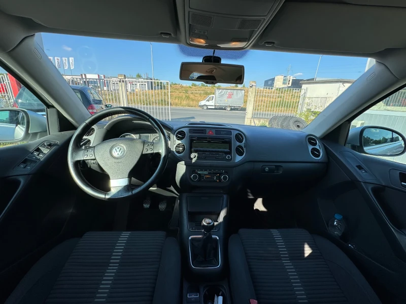 VW Tiguan 2.0 TDI 4Motion, снимка 12 - Автомобили и джипове - 51356746