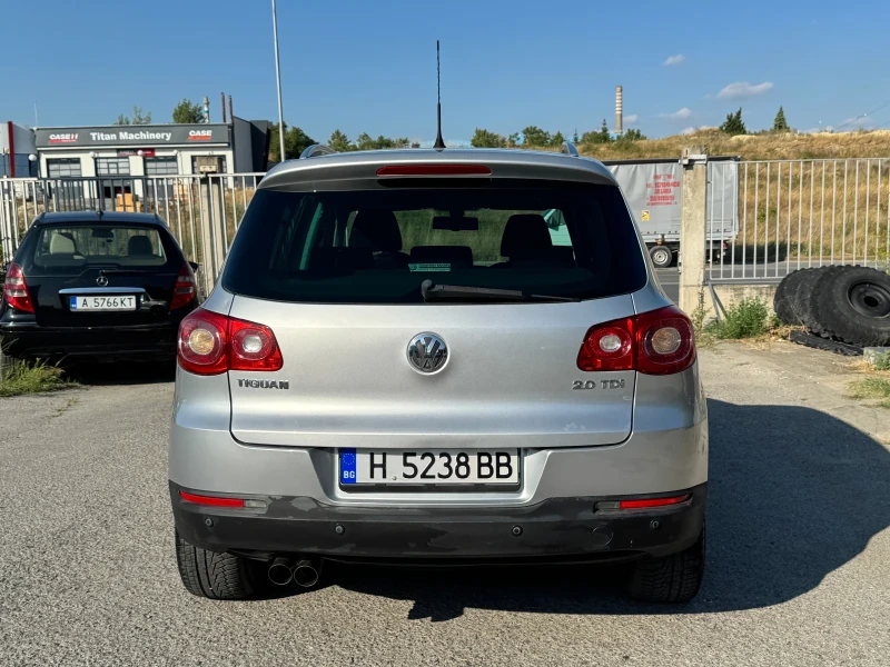 VW Tiguan 2.0 TDI 4Motion, снимка 5 - Автомобили и джипове - 51356746