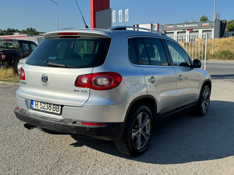VW Tiguan 2.0 TDI 4Motion, снимка 6 - Автомобили и джипове - 51356746
