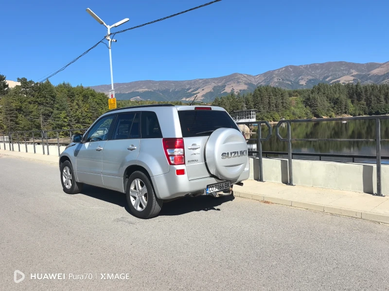 Suzuki Grand vitara 2.0I - АГУ, снимка 3 - Автомобили и джипове - 52646315