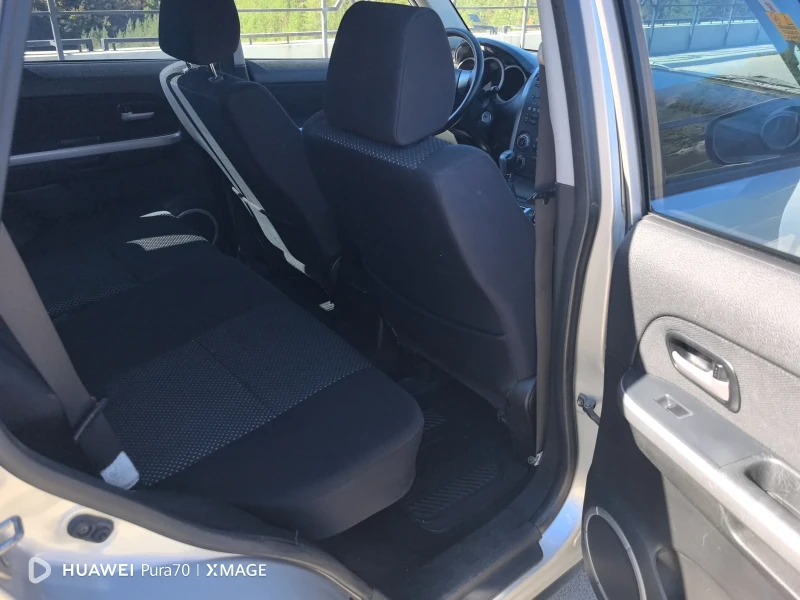 Suzuki Grand vitara 2.0I - АГУ, снимка 10 - Автомобили и джипове - 52646315