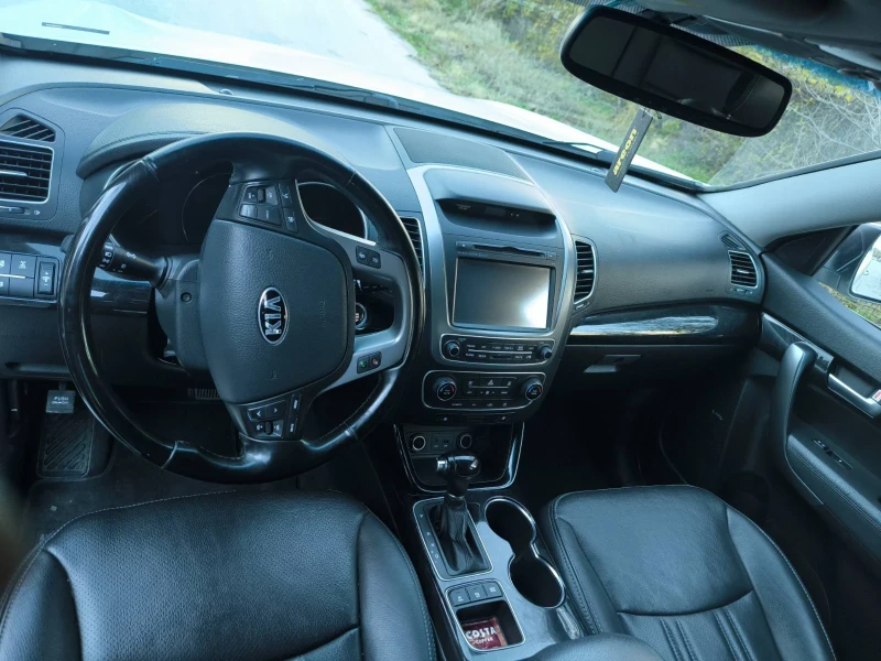 Kia Sorento 3.3-V6/SX, снимка 9 - Автомобили и джипове - 52561046