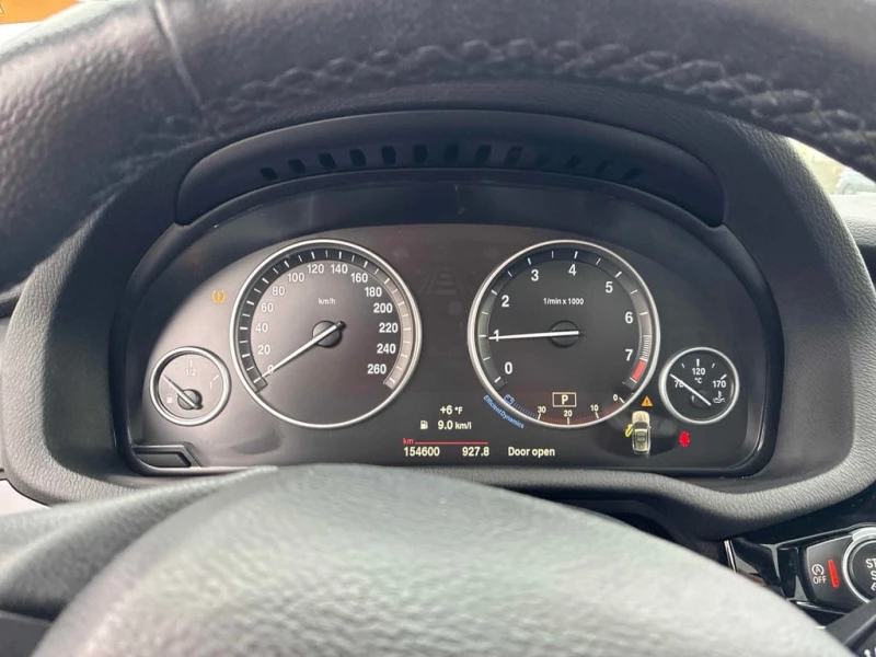 BMW X3 * xDrive28i * CARFAX * БЕЗ ПЪРВОНАЧАЛНА ВНОСКА, снимка 8 - Автомобили и джипове - 53080313