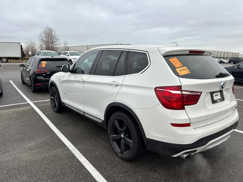 BMW X3 * xDrive28i * CARFAX * БЕЗ ПЪРВОНАЧАЛНА ВНОСКА, снимка 12 - Автомобили и джипове - 53080313