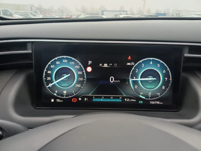 Hyundai Tucson, снимка 11 - Автомобили и джипове - 53389847