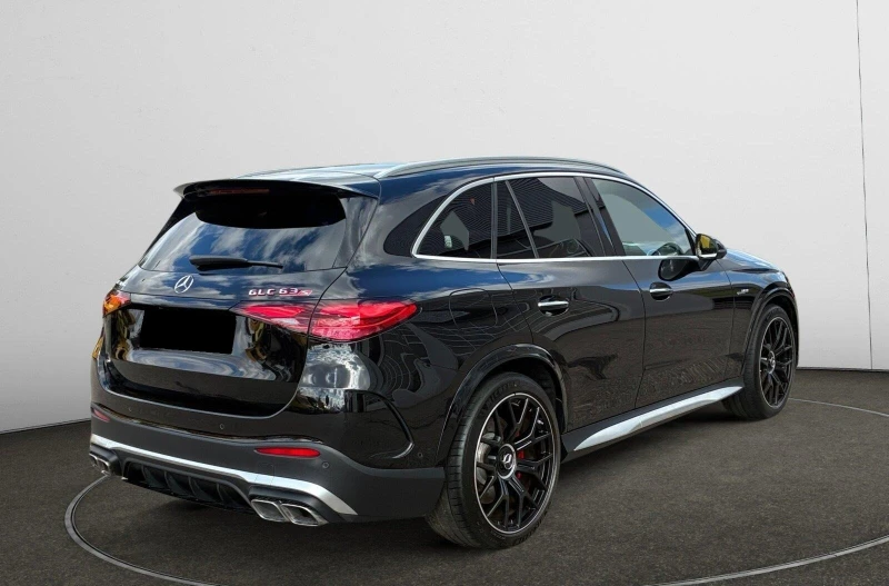 Mercedes-Benz GLC 63 AMG 4MATIC E-PERFORMANCE , снимка 3 - Автомобили и джипове - 53515176