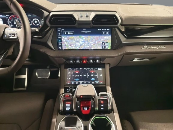 Lamborghini Urus SE = Carbon Ceramic Brakes = Гаранция, снимка 11 - Автомобили и джипове - 53468002