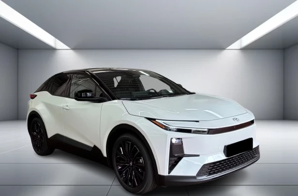 Toyota C-HR + AWD New Model = NEW = Гаранция