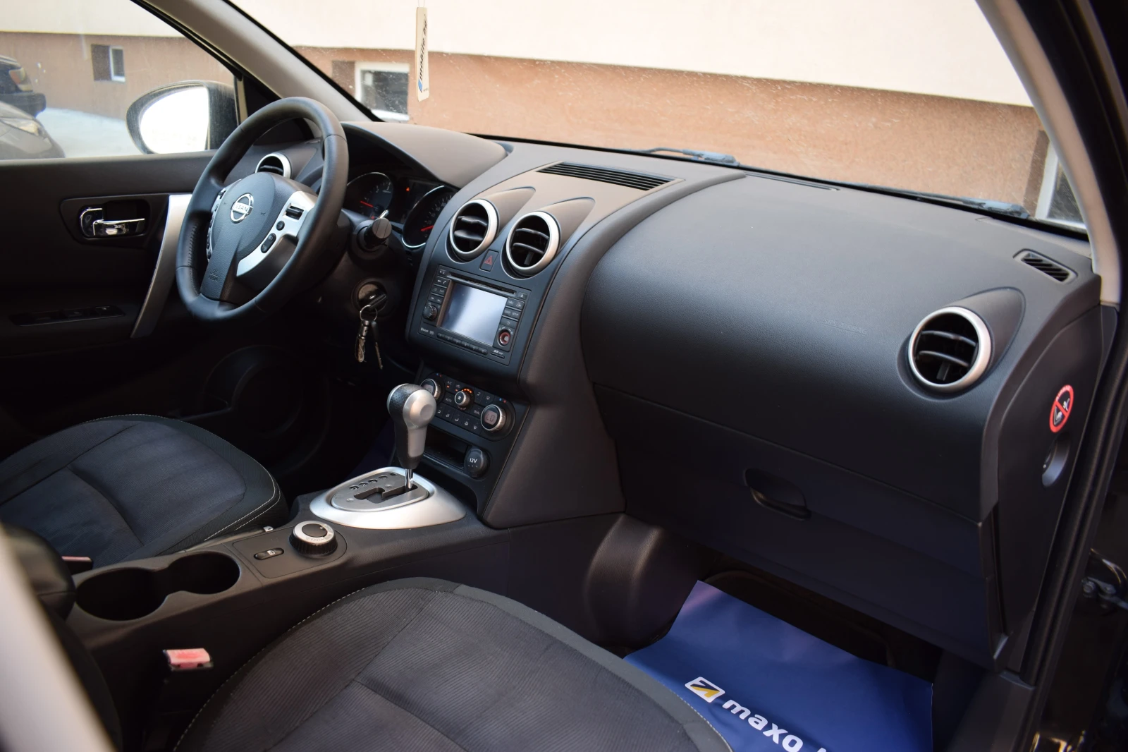 Nissan Qashqai 2.0 DCI-150 к.с. 4х4, снимка 14 - Автомобили и джипове - 45118822