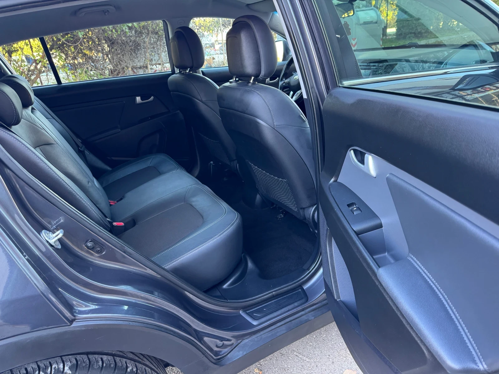 Kia Sportage 1700-116 кс дизел | Mobile.bg — изображение 12