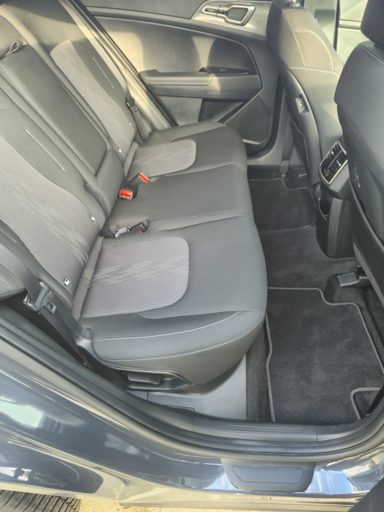 Kia Sportage Kia Sportage 1.6  CRdi-Mild Hybrid-Automat-Navi- | Mobile.bg   12